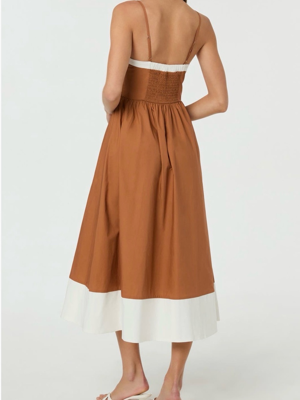 ASTR Tan Contrast-Trim Sweetheart Midi Dress - Picture 2 of 15
